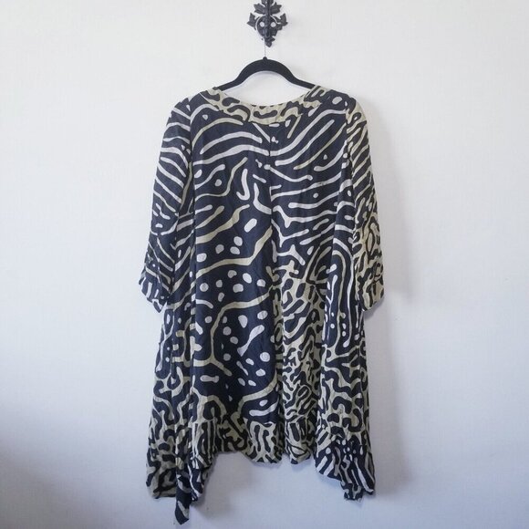 Issa London 100% Silk Dress Size 4 Kaftan Loose Flowy Jaguar Geometric EUC - Picture 2 of 4